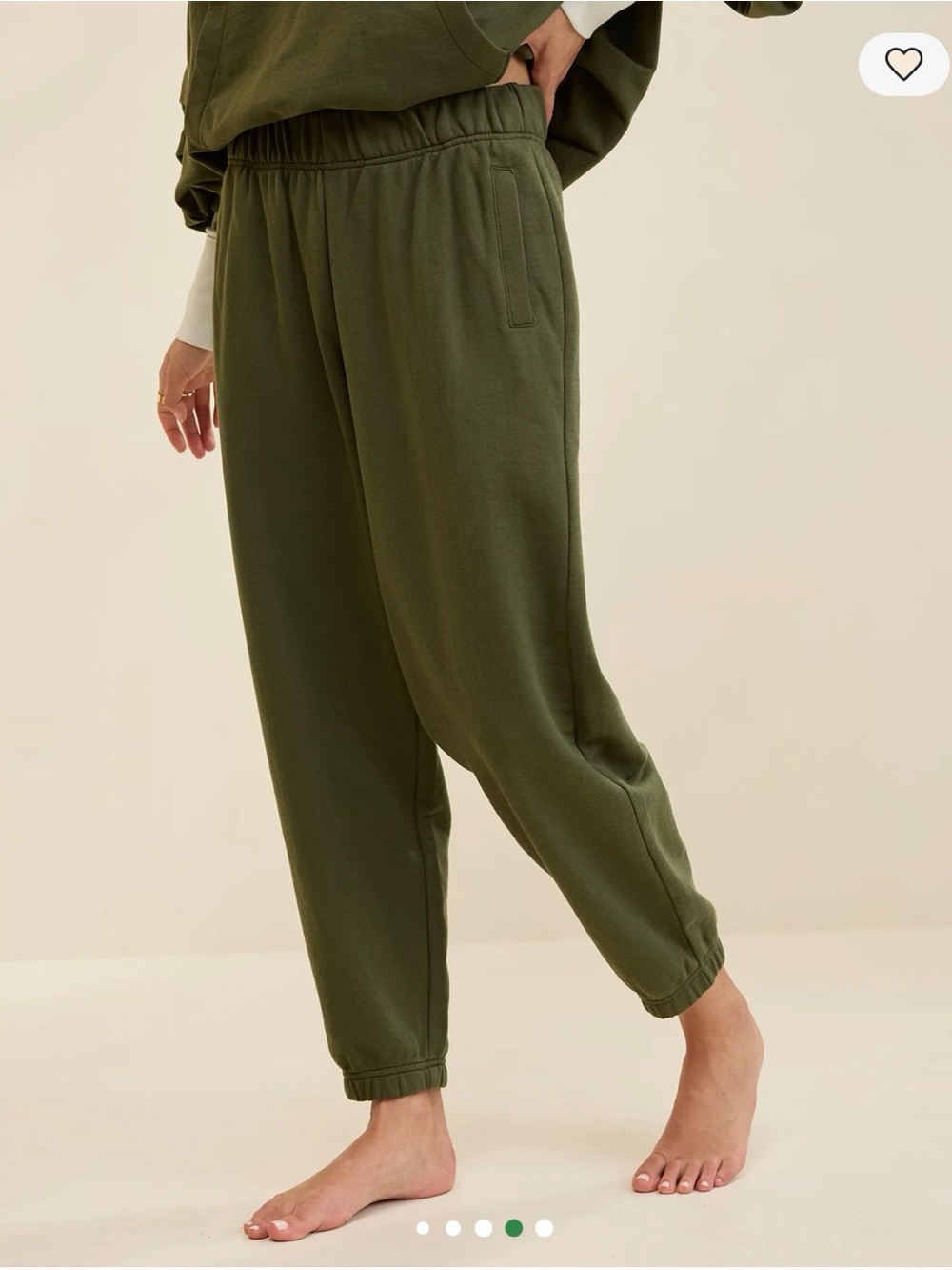 Aerie Jet Setter Jogger in Military Green